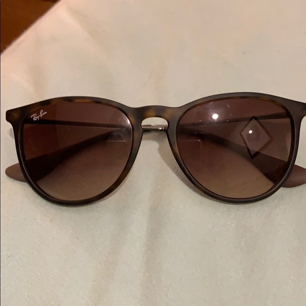 Women’s Erika ray bans sunglasses